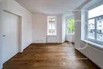 Sanierte Altbau-Villa: Geschäfts- & Wohneinheiten im Zentrum von St.Johann in Tirol!